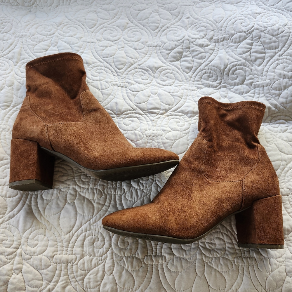 Old Navy Tan Suede Look Ankle Booties